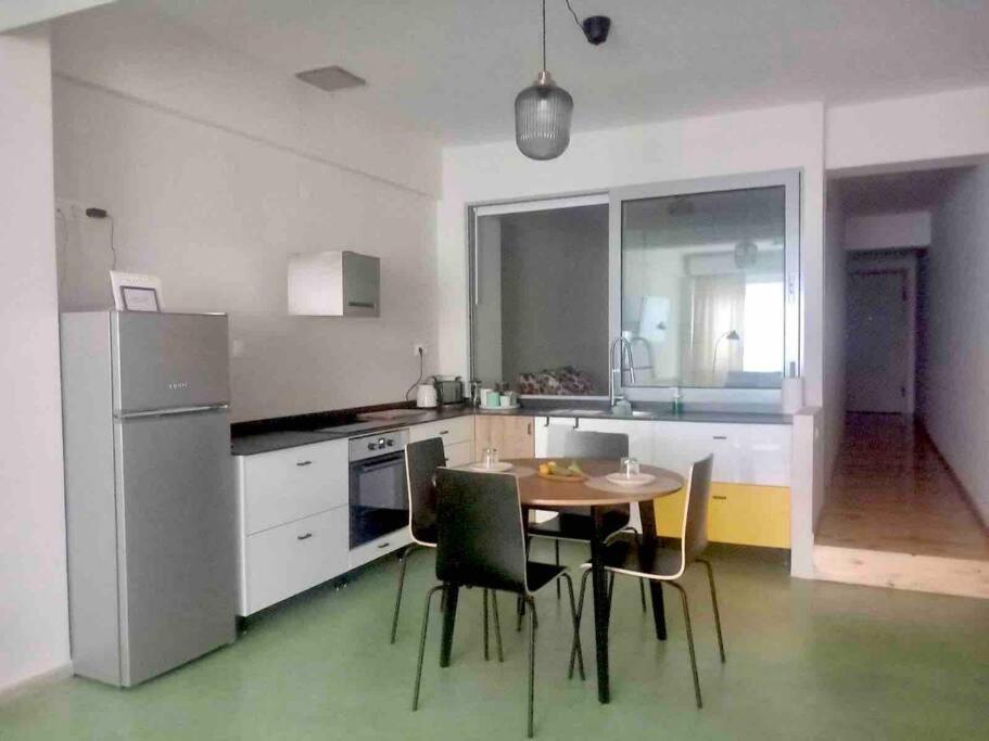 Specious Flat In Thessaloniki Aparthotel Exterior foto