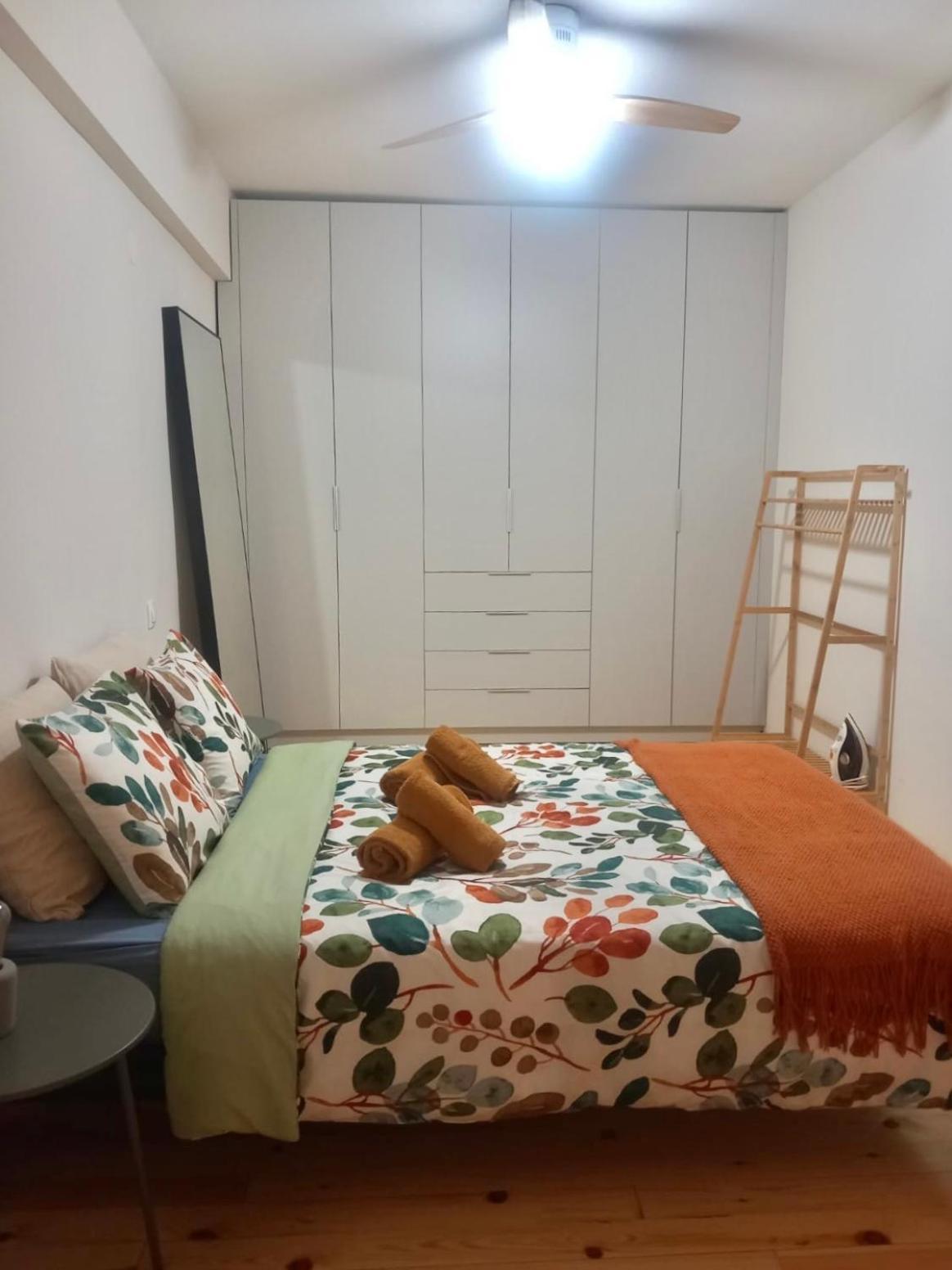 Specious Flat In Thessaloniki Aparthotel Exterior foto